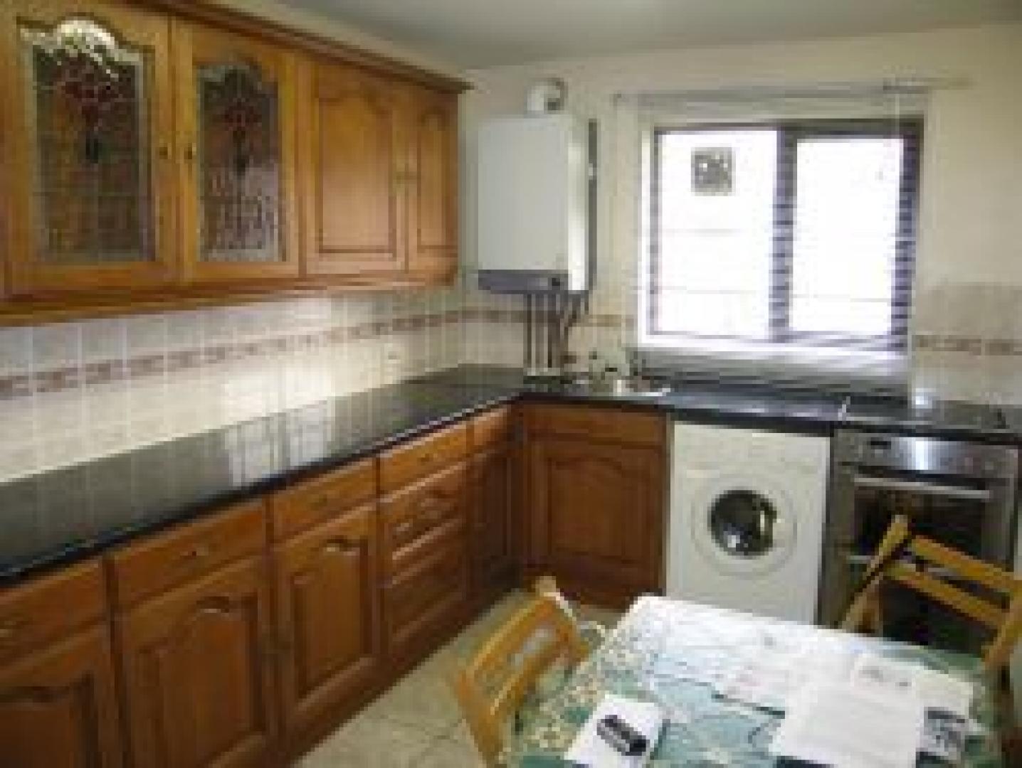 			2 Bedroom, 1 bath, 1 reception Flat			 Elgar Avenue, STONEBRIDGE NW10